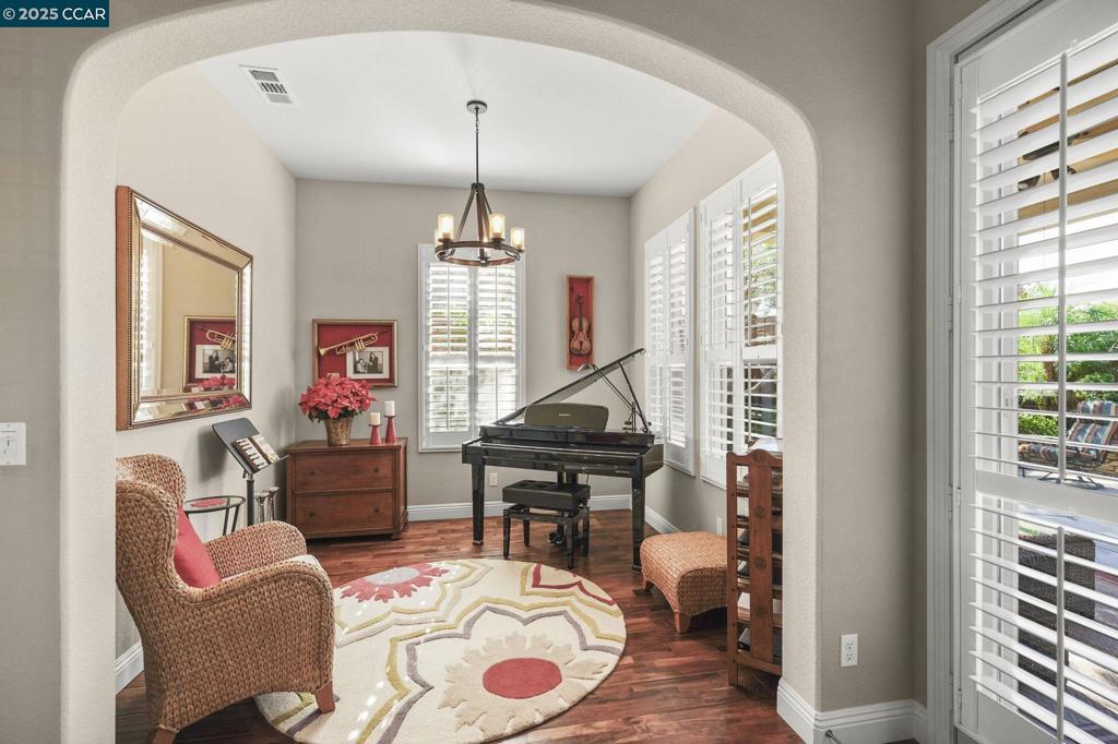 TRILOGY VINEYARDS - Residential