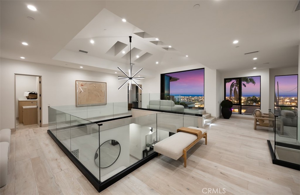 Kings Road (KGRD) - Residential