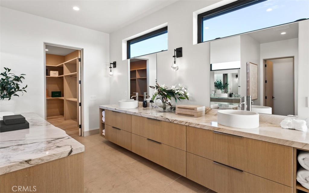 Kings Road (KGRD) - Residential