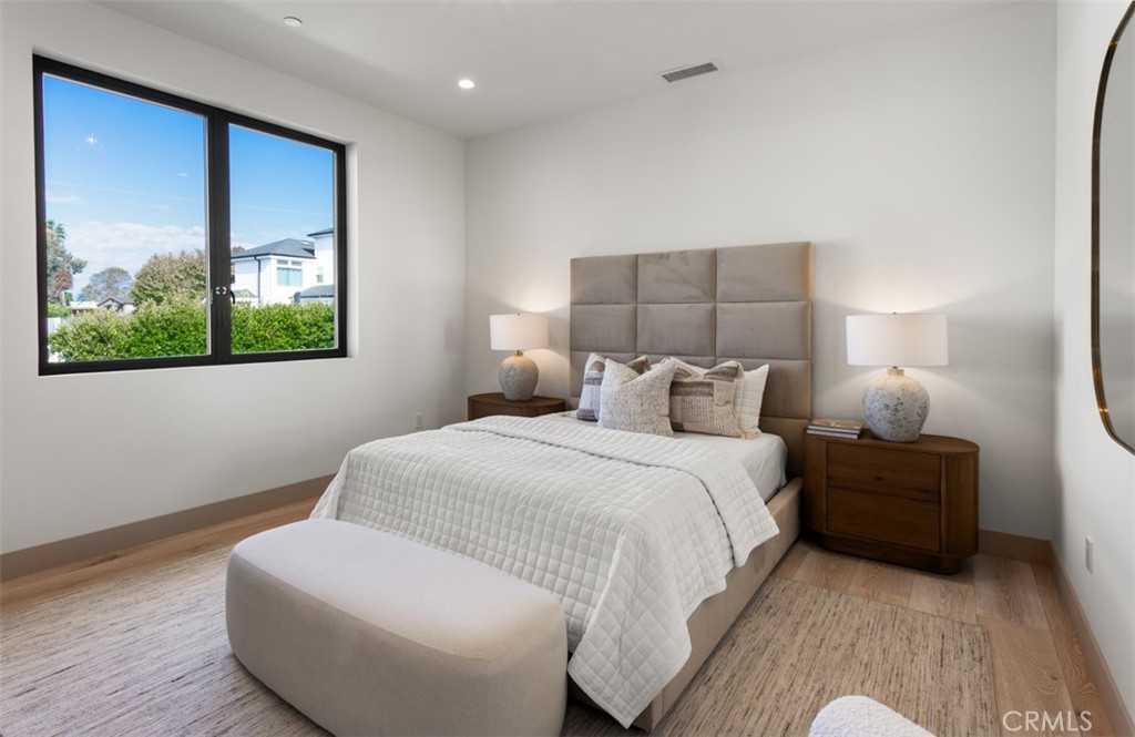 Kings Road (KGRD) - Residential