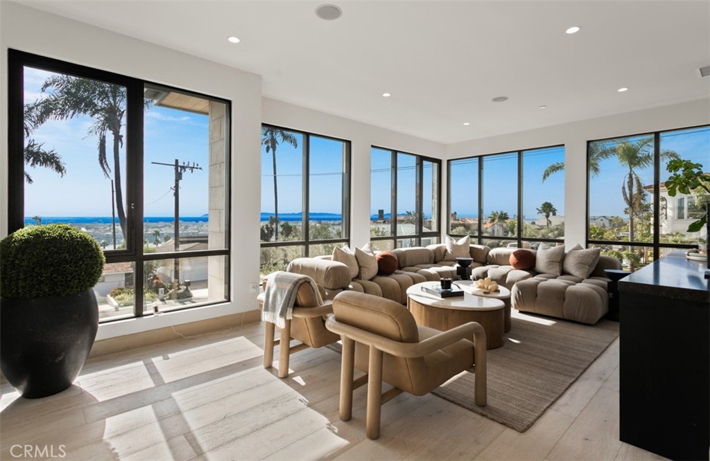 Kings Road (KGRD) - Residential