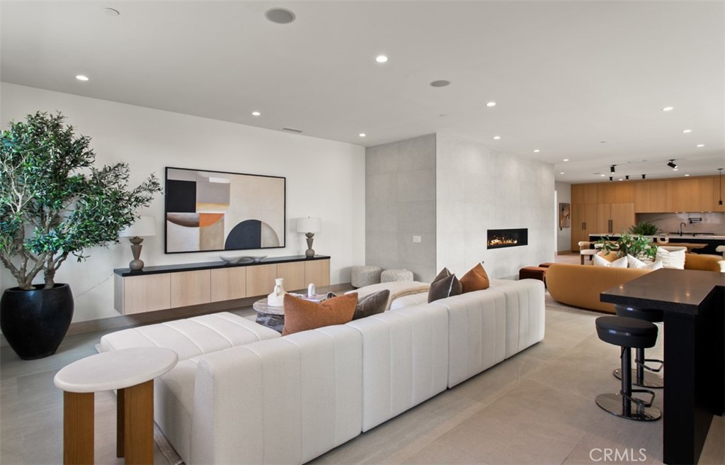 Kings Road (KGRD) - Residential