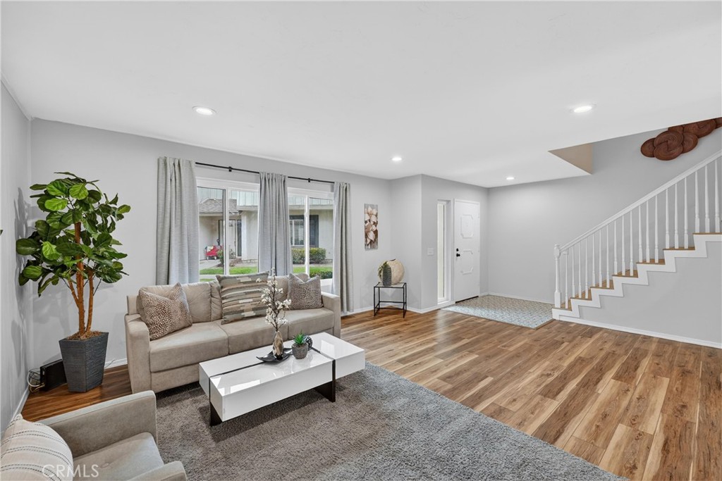 1311 W Cerritos Avenue 89