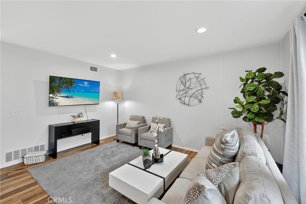 1311 W Cerritos Avenue 89