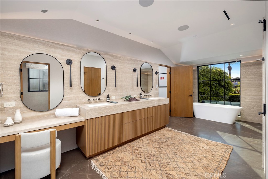 Lido Island (LIDO) - Residential