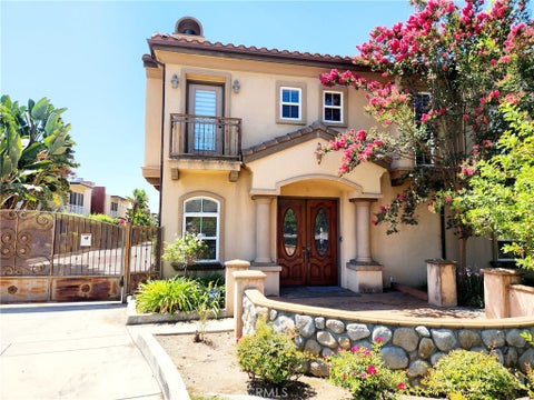 Photo of 1016 W Huntington Drive #A, Arcadia, CA 91007 (MLS # TR26199132)