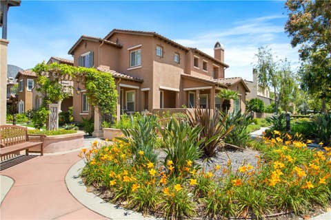 Photo of 1104 Patel PL, Duarte, CA 91010 (MLS # SR26104870)