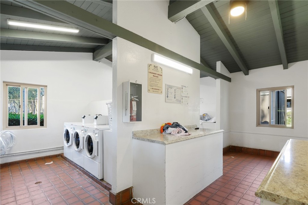 Monterey Villas - Residential