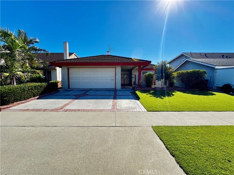 Photo of 966 Ashbridge LN, Harbor City, CA 90710 (MLS # DW26232485)
