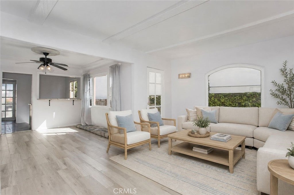 251 Avenida Del Mar
