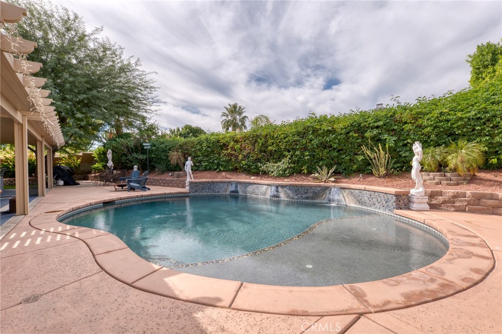 Tapestry (33551) - Residential