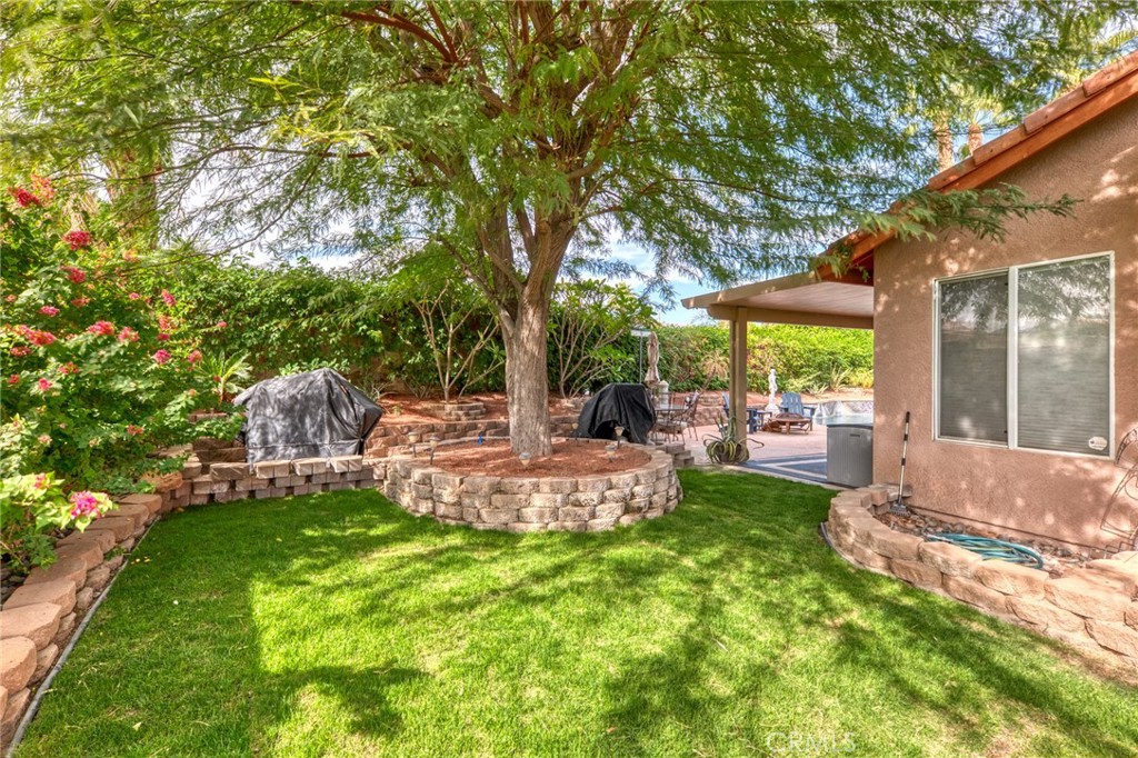 Tapestry (33551) - Residential