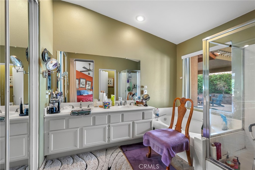 Tapestry (33551) - Residential