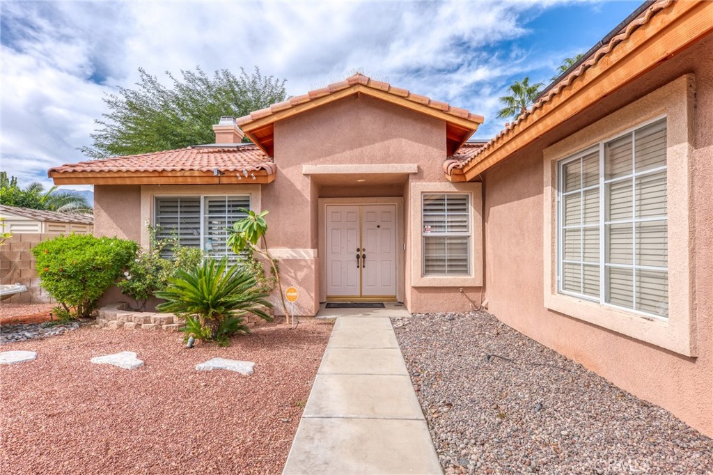 Tapestry (33551) - Residential