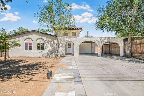 Photo of 37858 10th Street E, Palmdale, CA 93550 (MLS # SR25266912)
