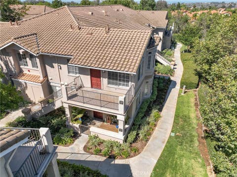 Photo of 19 Anil, Rancho Santa Margarita, CA 92688 (MLS # OC26120397)