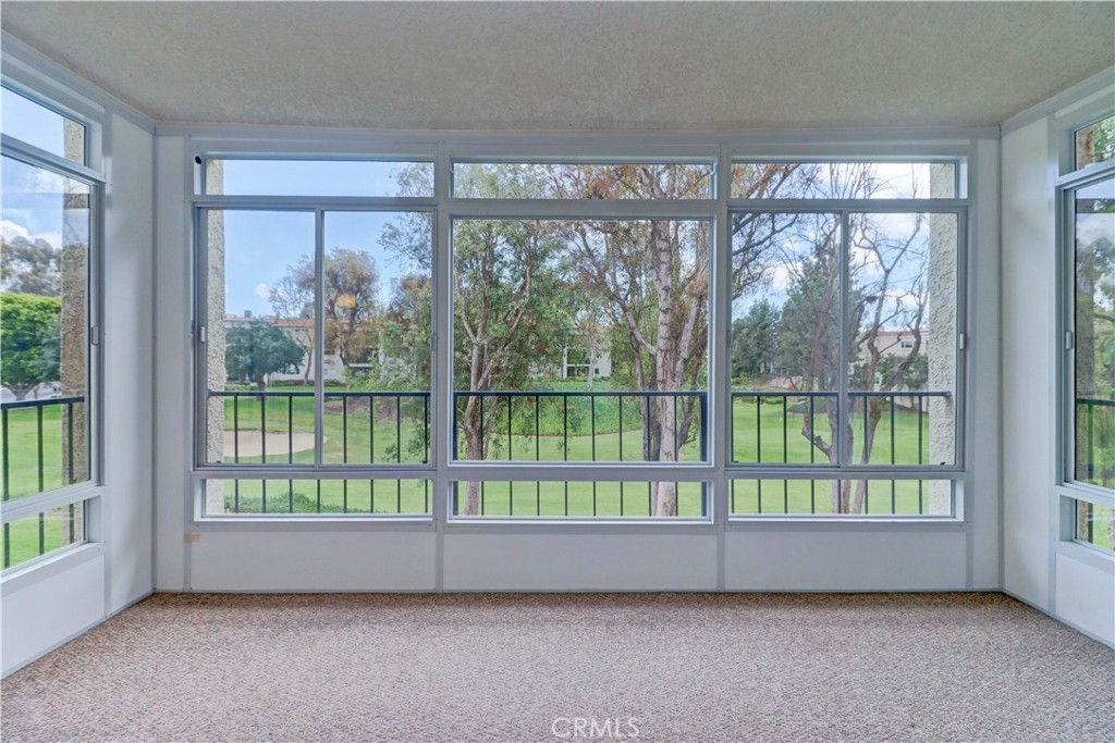 5517 Paseo Del Lago E 2H