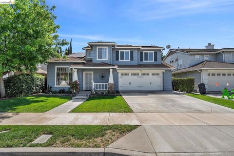 Photo of 4672 Ford St St, Brentwood, CA 94513 (MLS # 41131383)