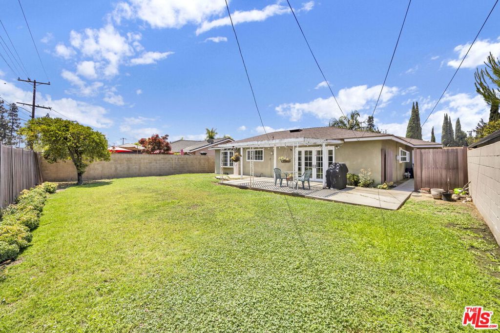 11424 falconhill drive