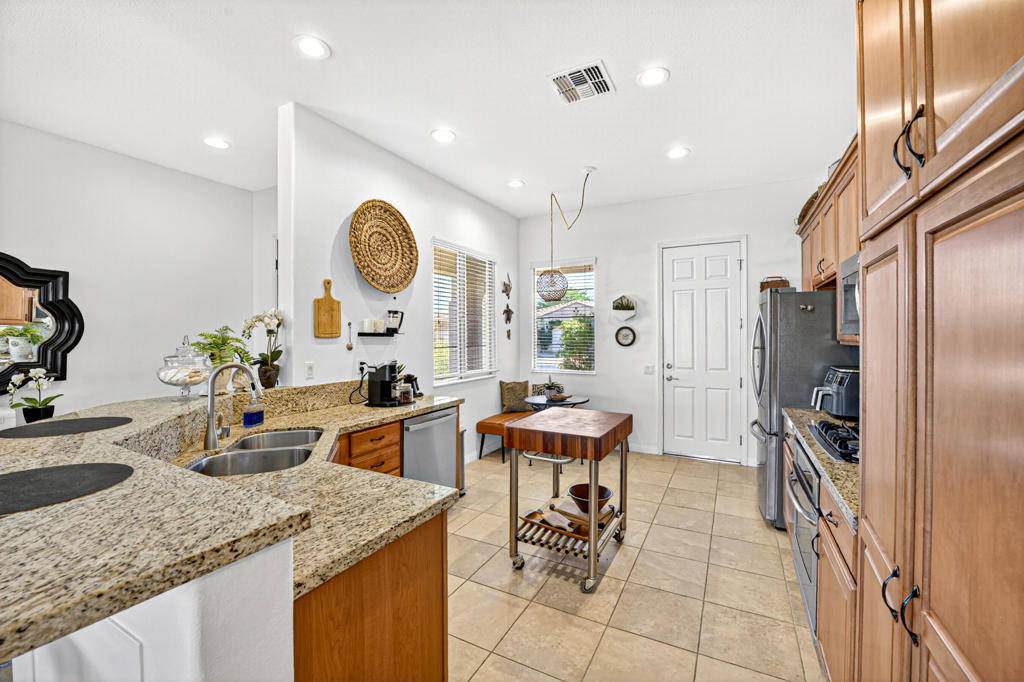 Sun City Shadow Hills (30921) - Residential