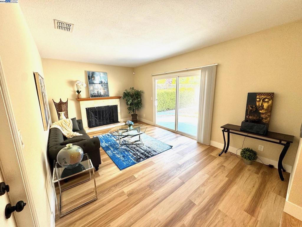 NORTHGATE - Residential