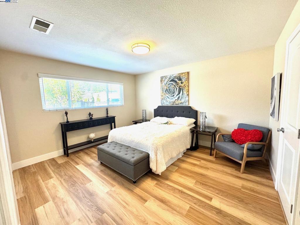 NORTHGATE - Residential