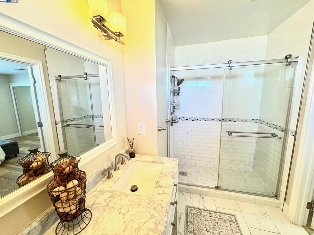 NORTHGATE - Residential