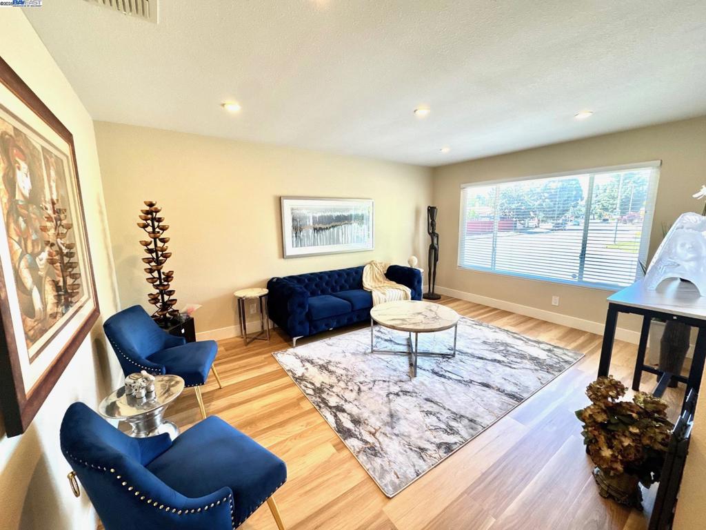 NORTHGATE - Residential