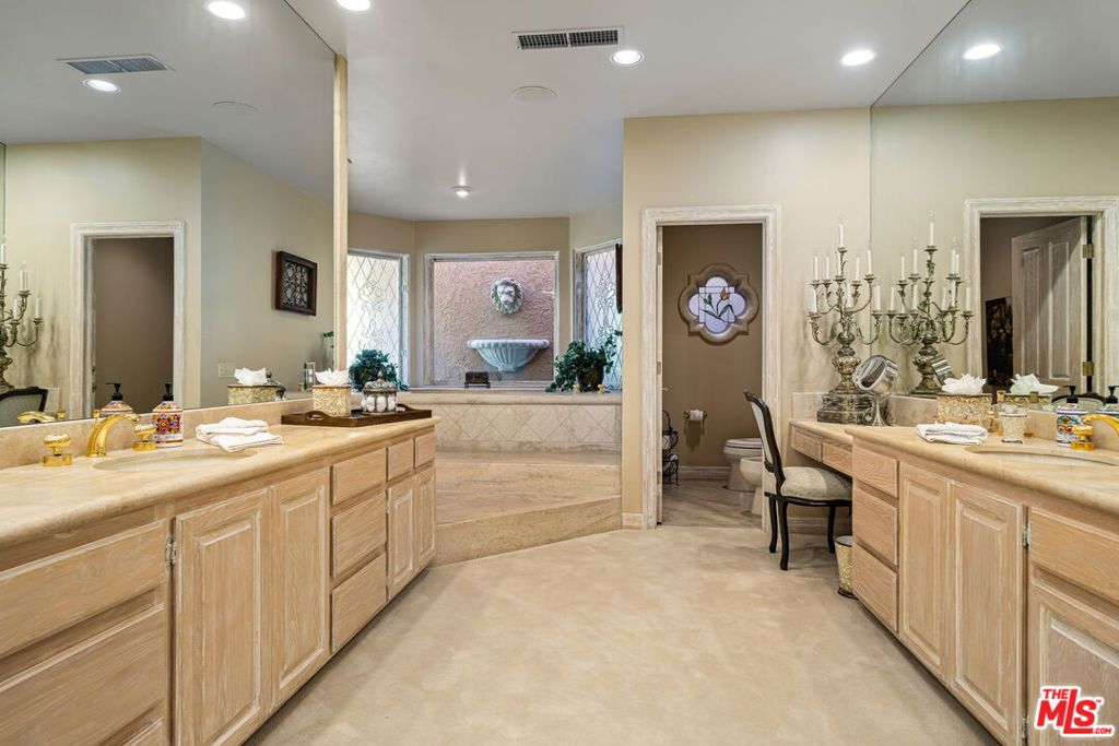 Thunderbird Terrace - Residential