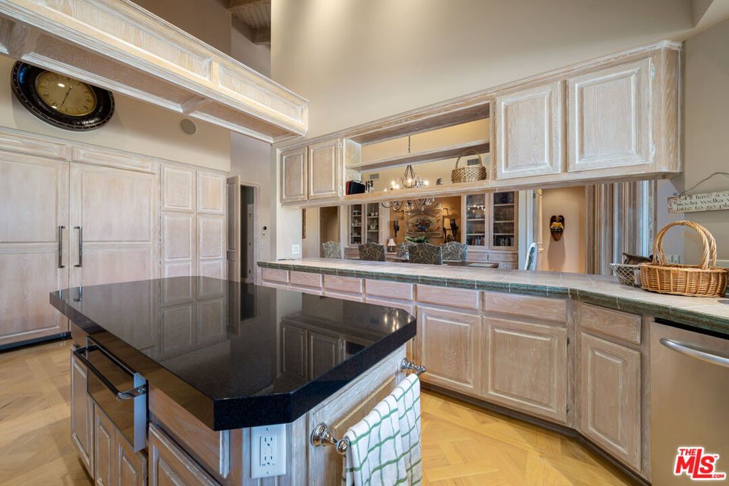 Thunderbird Terrace - Residential