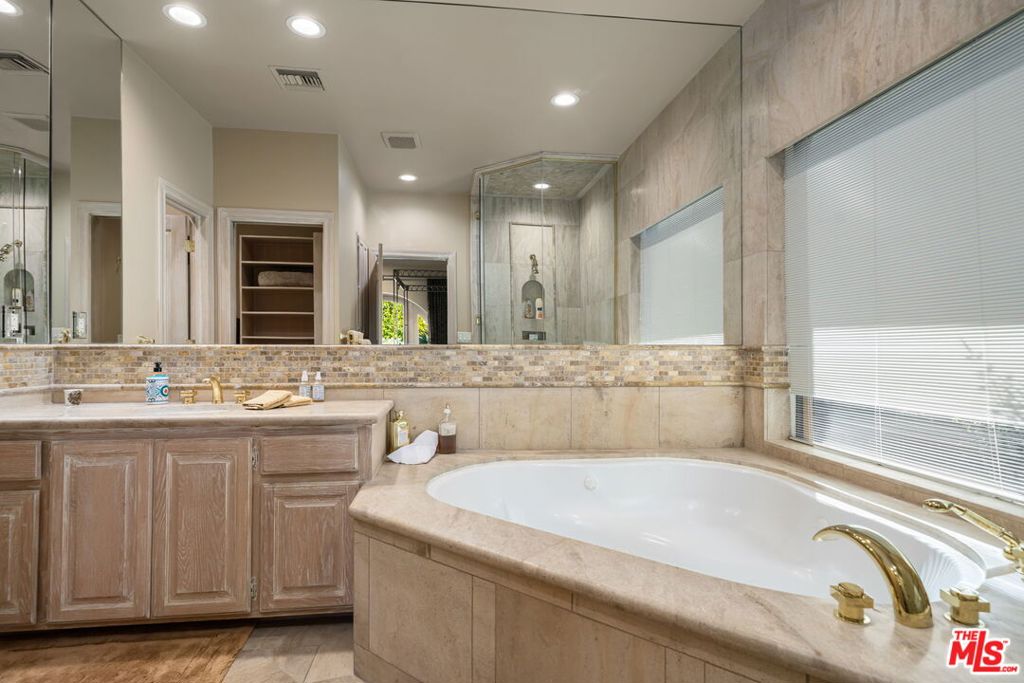 Thunderbird Terrace - Residential