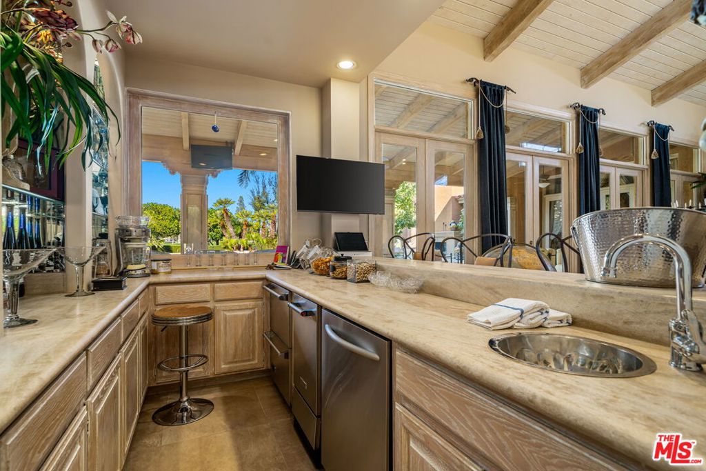 Thunderbird Terrace - Residential