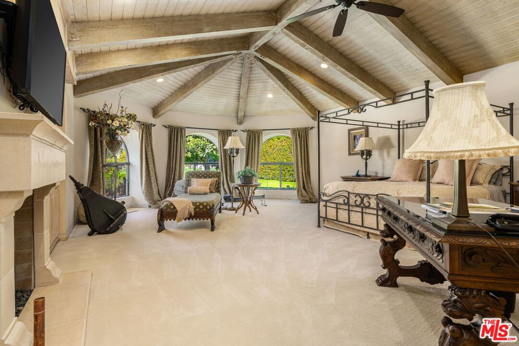 Thunderbird Terrace - Residential