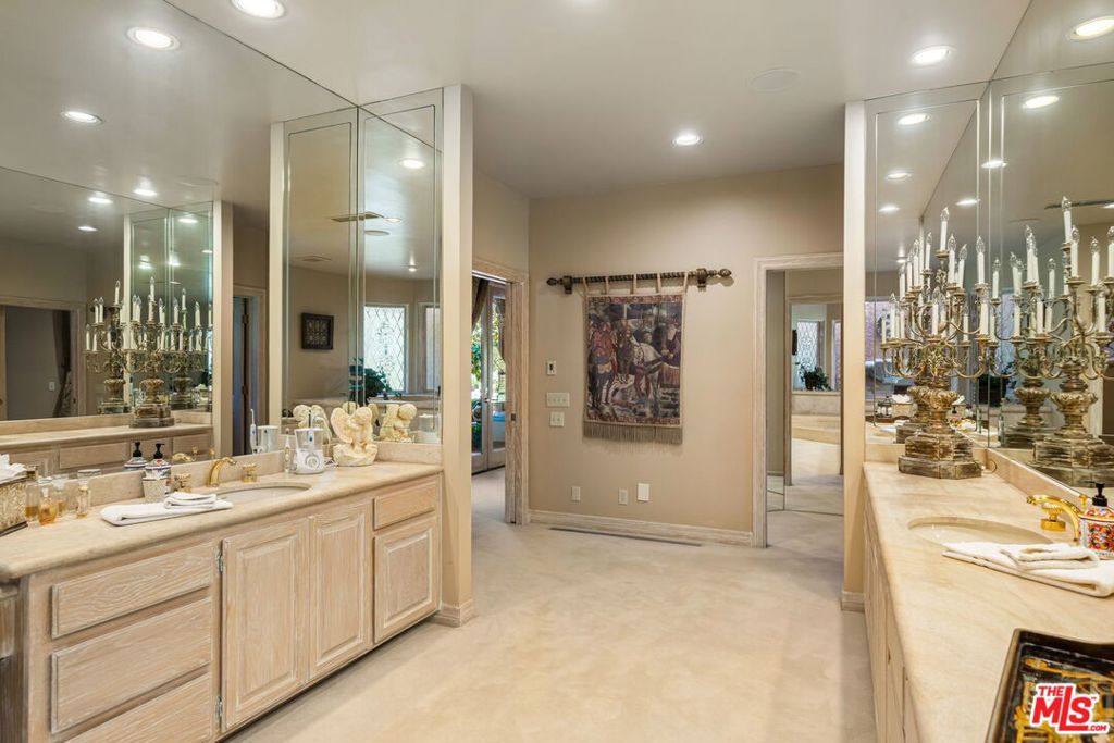 Thunderbird Terrace - Residential