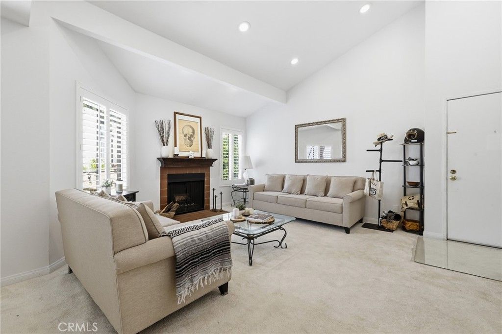 Photo of 18408 Hatteras Street #14, Tarzana, CA 91356 (MLS # GD26078976)