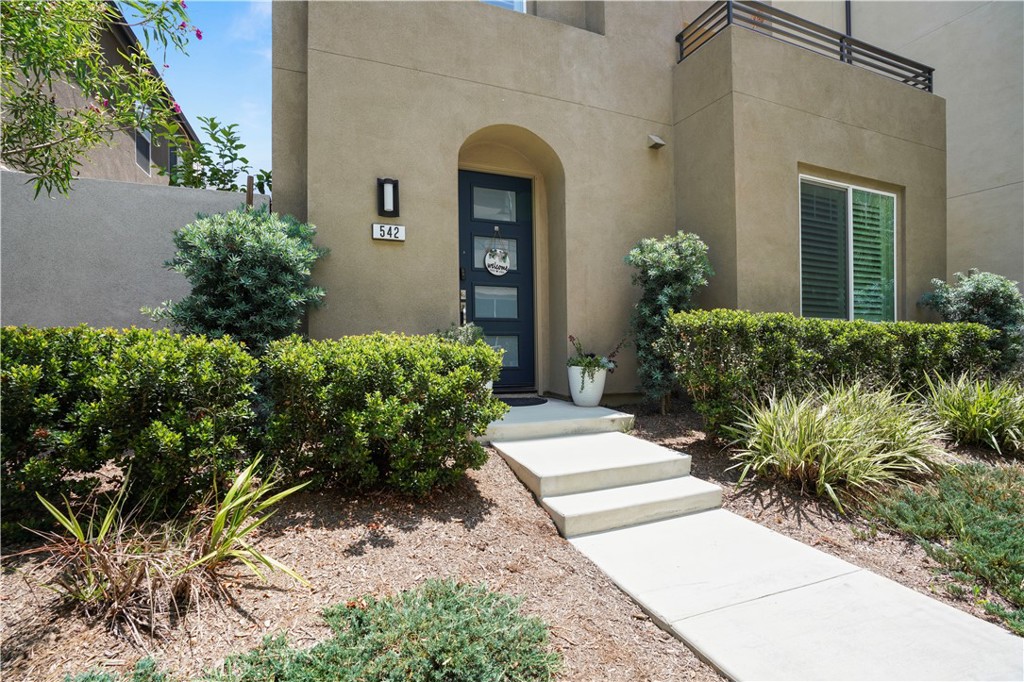 Properties 2 542 Cultivate