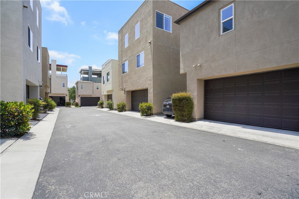Properties 3 542 Cultivate