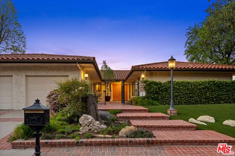 18919 La Montana Place Tarzana CA 91356