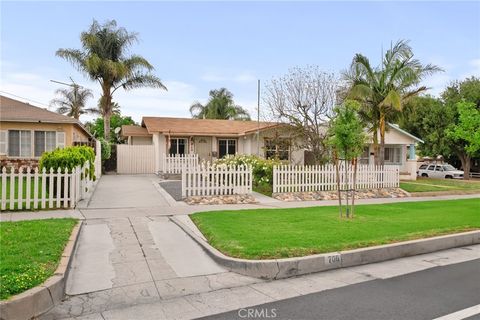 706 w grand boulevard corona ca 92882