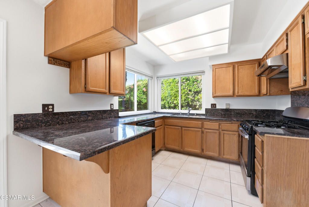 Photo of 1425 Clayton Way, Simi Valley, CA 93065 (MLS # 225005290)