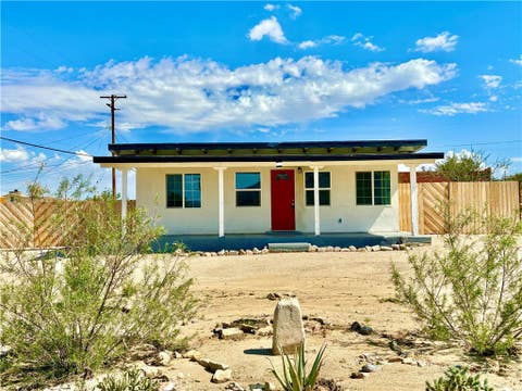 Photo of 7481 Araby AVE, 29 Palms, CA 92277 (MLS # JT26181847)