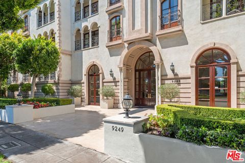 Photo of 9249 Burton Way #302, Beverly Hills, CA 90210 (MLS # 26833905)