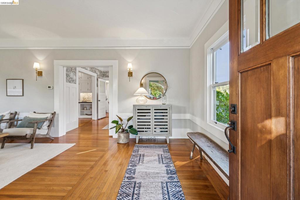 6 Greenbank Avenue
