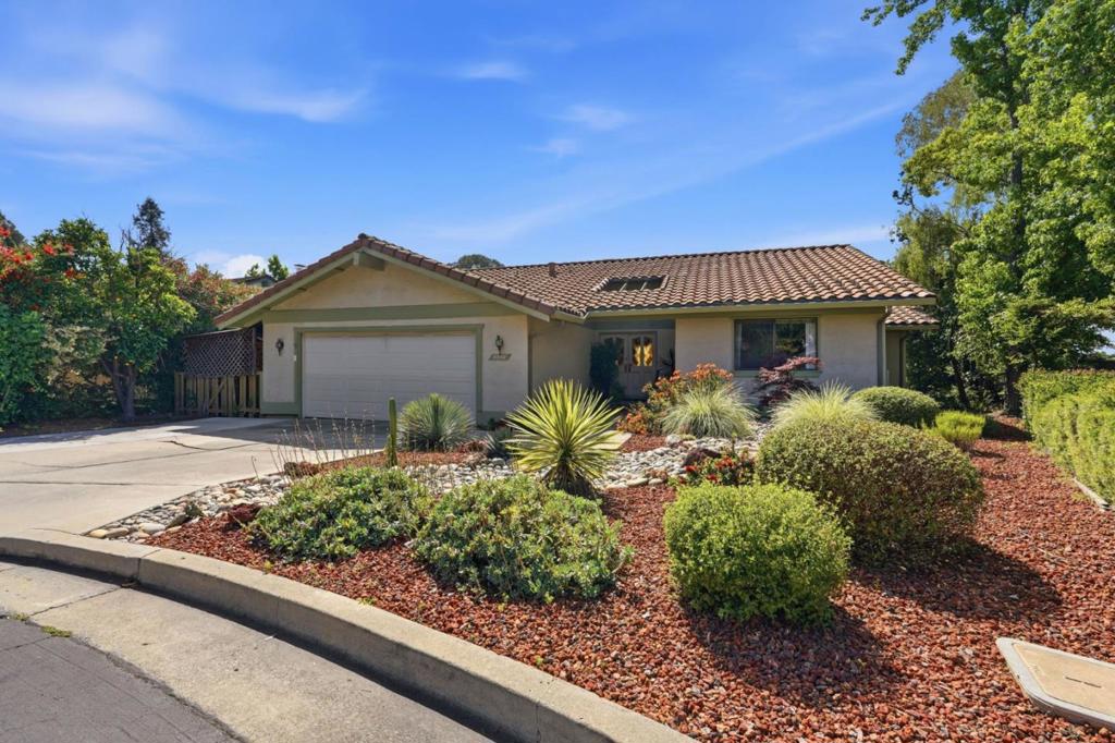 8050 Chardonay Court