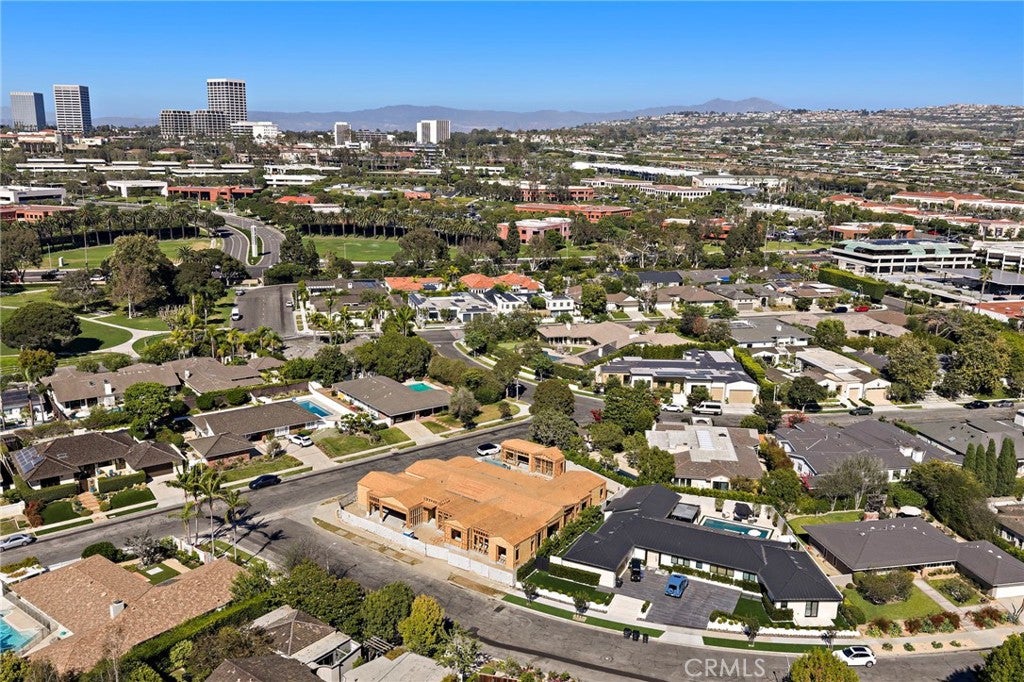 1900 Altura Drive, Corona Del Mar, CA 92625 — MLS #NP26198553 — photo 8 of 24