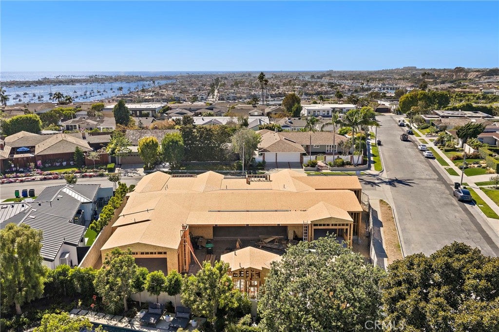 1900 Altura Drive, Corona Del Mar, CA 92625 — MLS #NP26198553 — photo 12 of 24