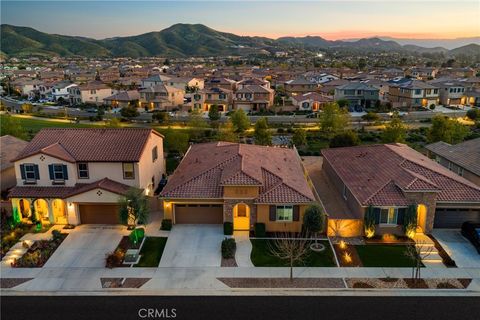 29819 Saddle Ranch Place Menifee CA 92584