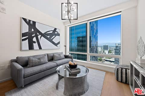 Photo of 877 Francisco Street #2003, Los Angeles, CA 90017 (MLS # 26876293)