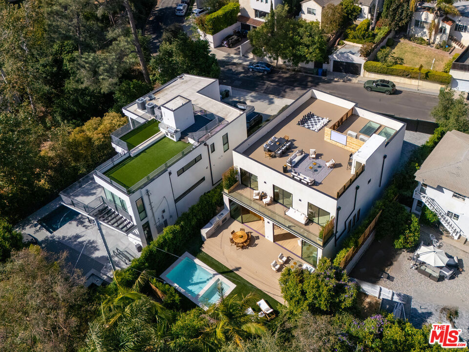 1185 Mcclellan Drive