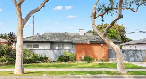 Photo of 11151 Wagner St, Culver City, CA 90230 (MLS # WS26067050)